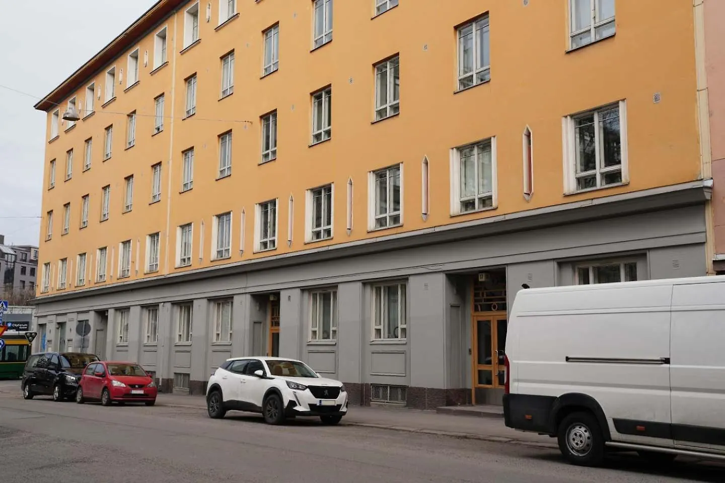 הלסינקי Bright & Modern Scandinavian Attic Suite In City Center דירה